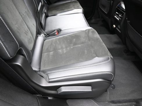 Used 2023 Jeep Grand Cherokee L Laredo RWD image 37