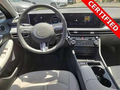 Used 2024 Hyundai Sonata SEL w/ Convenience Package FWD image 3