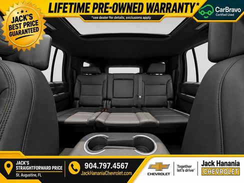 Used 2021 Chevrolet Suburban High Country w/ Technology Package AWD/4WD image 16
