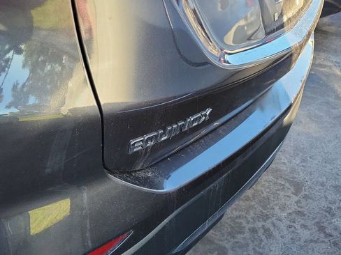 Used 2023 Chevrolet Equinox LT image 3