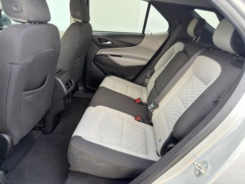 Used 2020 Chevrolet Equinox LS w/ LS Convenience Package AWD/4WD image 20