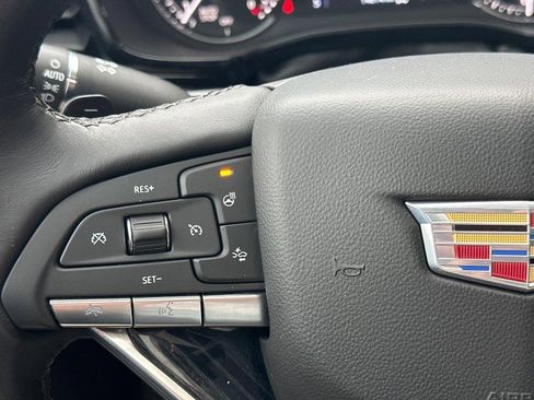 Certified 2024 Cadillac XT6 Premium Luxury image 24