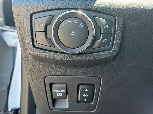 Used 2018 Ford F150 XLT w/ Equipment Group 302A Luxury AWD/4WD image 23