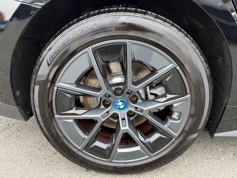Used 2023 BMW i4 eDrive35 w/ Premium Package RWD image 53