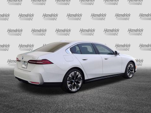 Certified 2026 BMW 530i w/ Premium Package RWD image 10