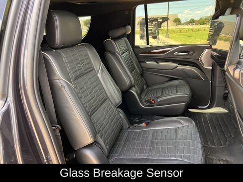 Used 2023 Cadillac Escalade ESV Sport Platinum AWD/4WD image 34