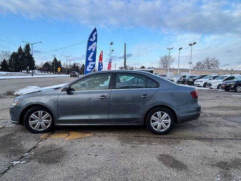 Used 2017 Volkswagen Jetta S image 7