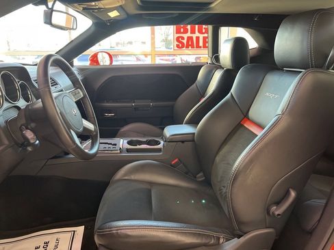 Used 2009 Dodge Challenger SRT8 w/ SRT Option Group II image 12