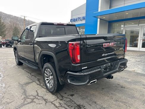 Used 2022 GMC Sierra 1500 AT4 w/ AT4 Premium Package image 2