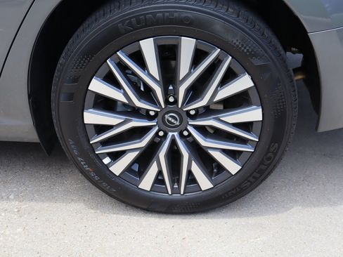 Used 2026 Nissan Altima 2.5 SV AWD/4WD image 25