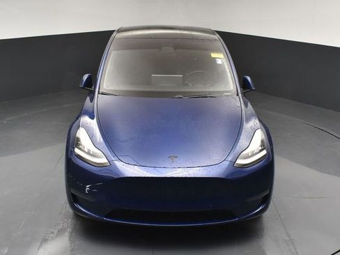 Used 2021 Tesla Model Y Long Range image 33