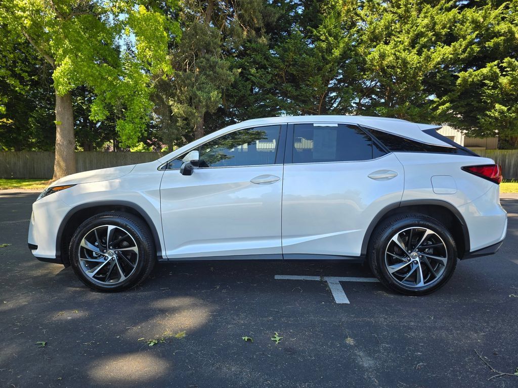 Used 2017 Lexus RX 350 AWD w/ Luxury Package image 3