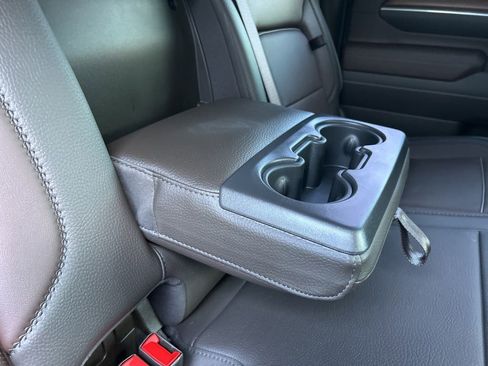 Used 2025 GMC Sierra 3500 Denali w/ Denali Reserve Package image 48