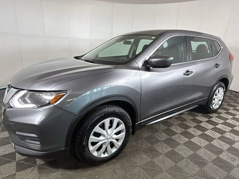 Used 2020 Nissan Rogue S FWD image 8