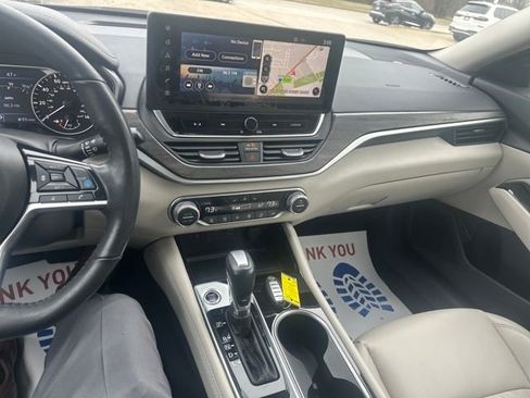Used 2023 Nissan Altima 2.5 SL image 17