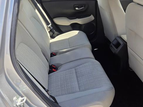 Used 2024 Honda HR-V LX image 17