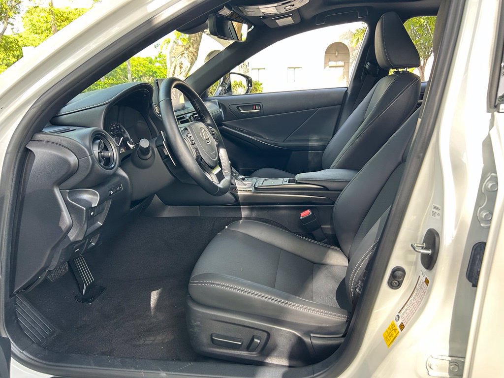 Used 2024 Lexus IS 300 w/ Comfort Package RWD image 16