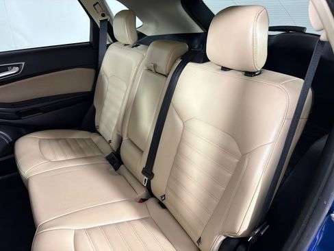 Used 2021 Ford Edge SEL w/ Cargo Accessory Package FWD image 21
