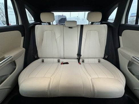 Used 2026 Mercedes-Benz GLA 250 4MATIC image 17