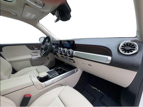 Used 2023 Mercedes-Benz EQB 350 4MATIC SUV w/ Pinnacle Package image 31