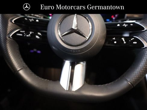 Used 2026 Mercedes-Benz GLC 300 4MATIC image 41