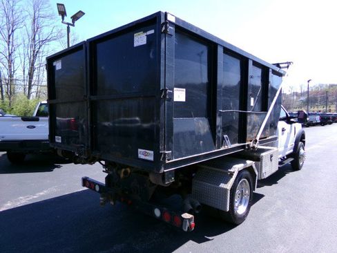 Used 2019 Ford F550 4x4 Regular Cab Super Duty image 9