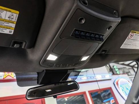 Used 2022 Ford F250 XL w/ Power Equipment Group image 25