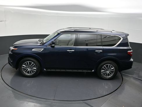 Used 2023 Nissan Armada SL RWD image 18