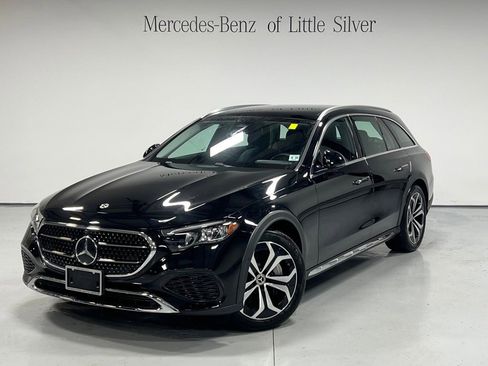 Used 2025 Mercedes-Benz E 450 4MATIC All-Terrain Wagon image 1