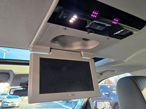 Used 2020 Chevrolet Tahoe Premier image 20