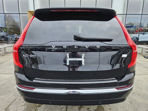 Certified 2024 Volvo XC90 T8 Plus w/ Protection Package Premier AWD/4WD image 6