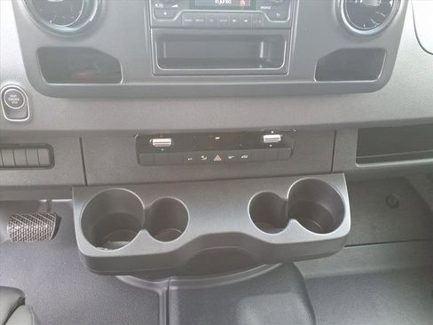 New 2026 Mercedes-Benz Sprinter 2500 image 22