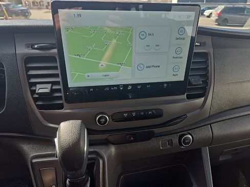 Used 2022 Ford Transit 350 XLT image 19