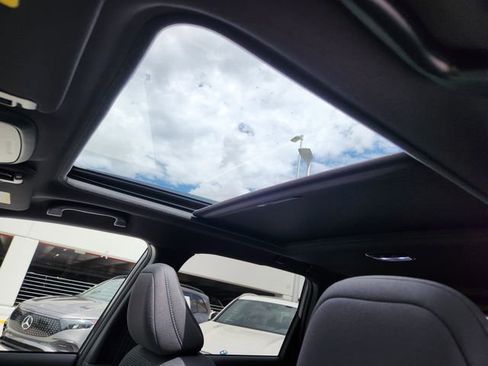 New 2025 Subaru Forester Premium image 17