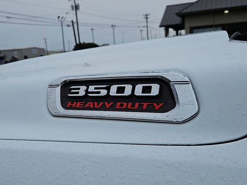 Used 2022 RAM 3500 Tradesman AWD/4WD image 14