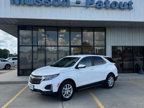 Used 2023 Chevrolet Equinox LT image 1