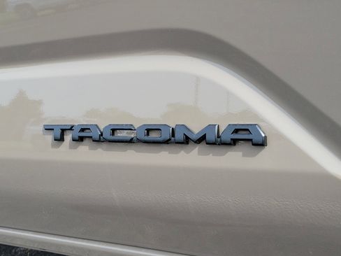 New 2026 Toyota Tacoma TRD Off-Road AWD/4WD image 7