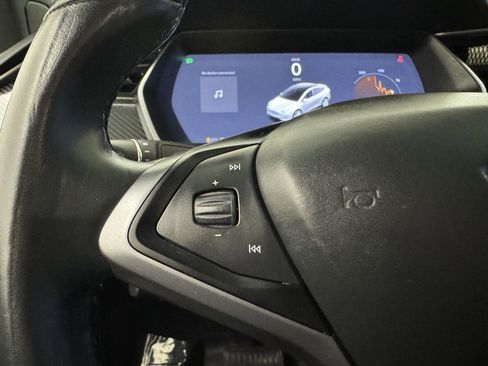 Used 2020 Tesla Model X Long Range image 21