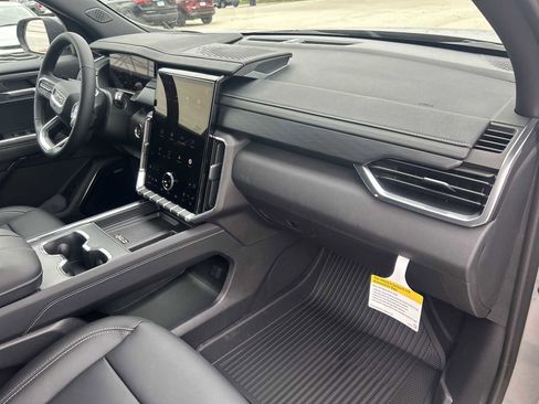 New 2026 GMC Acadia Elevation w/ Elevation Premium Package image 28