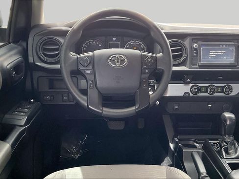 Used 2018 Toyota Tacoma SR w/ SR Convenience Package RWD image 6