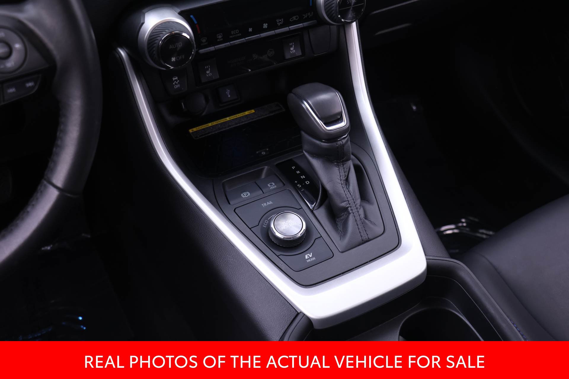 Used 2021 Toyota RAV4 XSE AWD/4WD image 12
