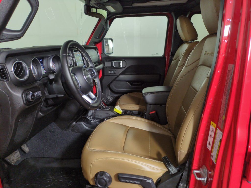 Used 2020 Jeep Wrangler Unlimited Sahara AWD/4WD image 13