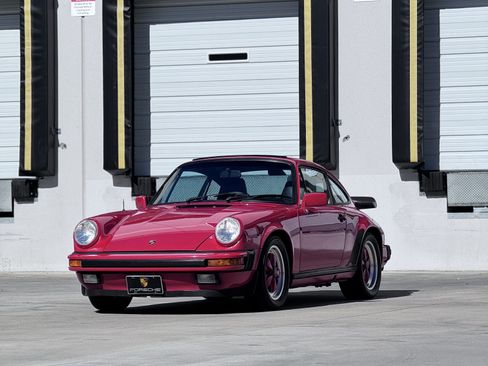 Used 1988 Porsche 911 Carrera RWD image 3