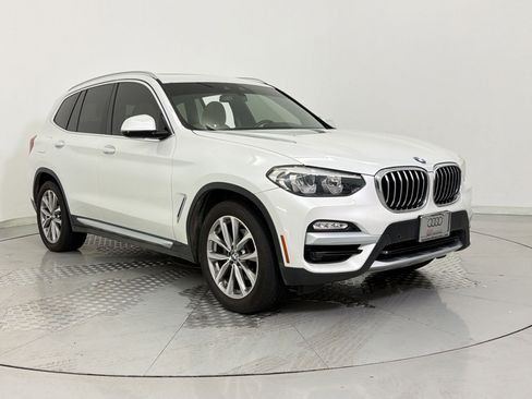Used 2019 BMW X3 sDrive30i w/ Driving Assistance Package RWD image 9