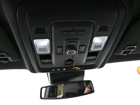 Used 2023 GMC Yukon AT4 w/ AT4 Premium Plus Package image 30