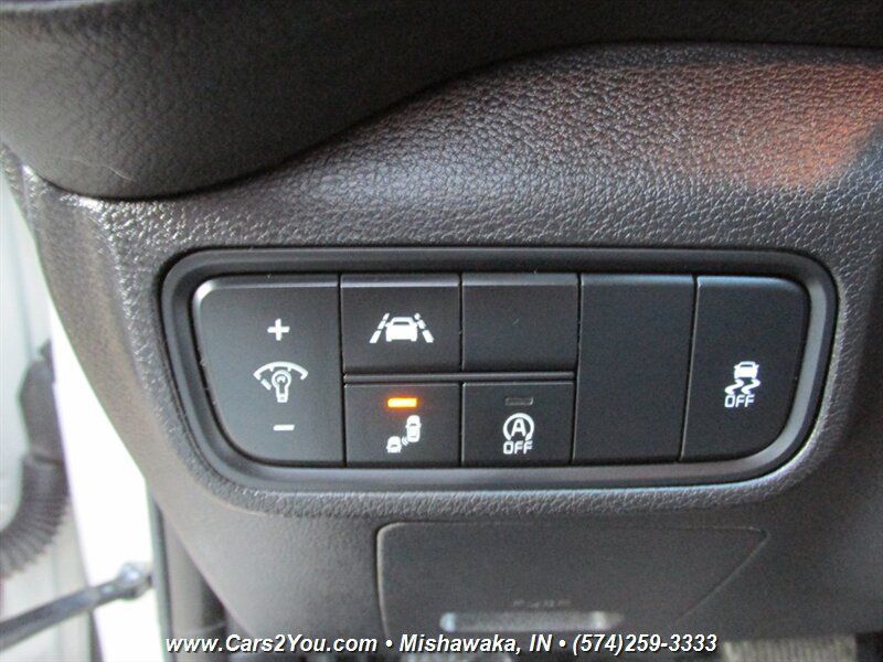 Used 2021 Kia Soul S FWD image 19