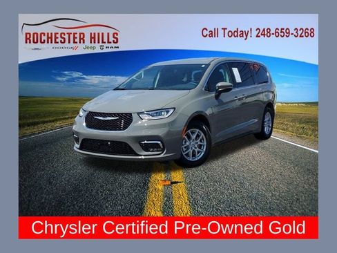 Certified 2023 Chrysler Pacifica Touring-L FWD image 1