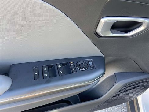 New 2026 Kia K4 LXS image 12