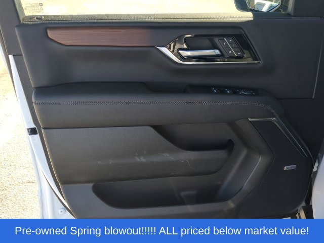 Used 2025 GMC Yukon Denali AWD/4WD image 20