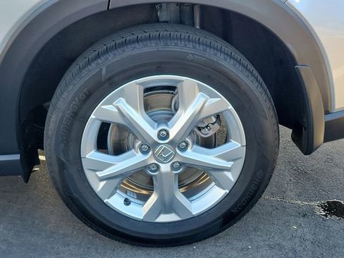 Certified 2024 Honda HR-V LX image 6